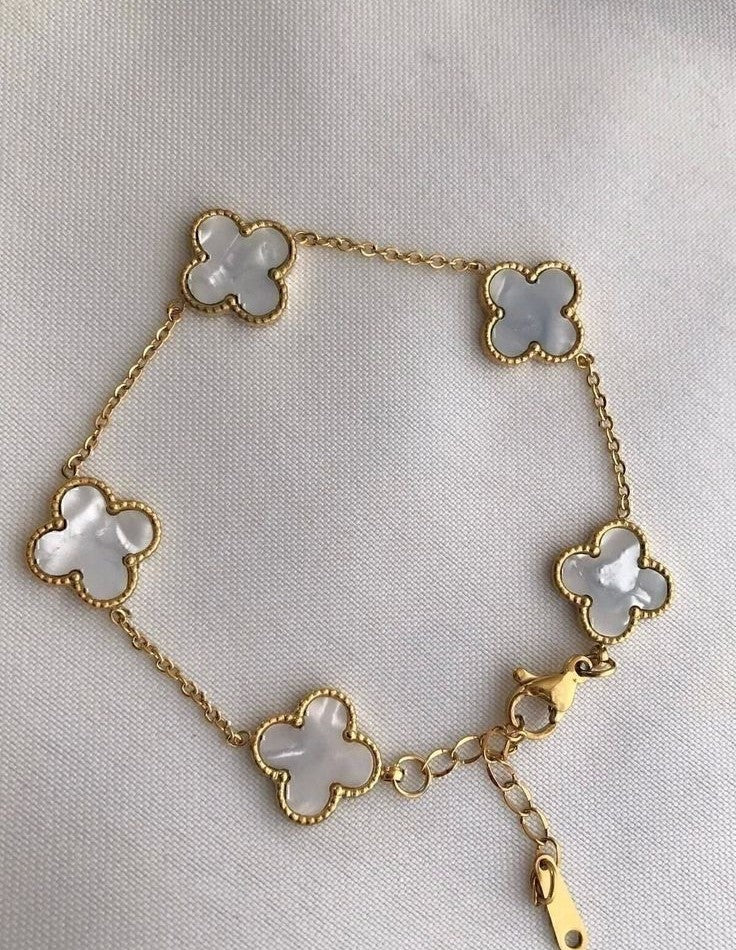 PULSERA TREBOL EXCLUSIVA/ BAÑO EN ORO 18K - COMPRA SEGURA ONLINE